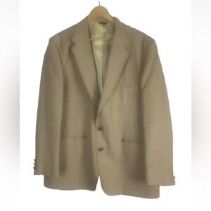 LEVI’S Western Wear Men’s Tan linen blend Blazer
EUC Sz 46”chest